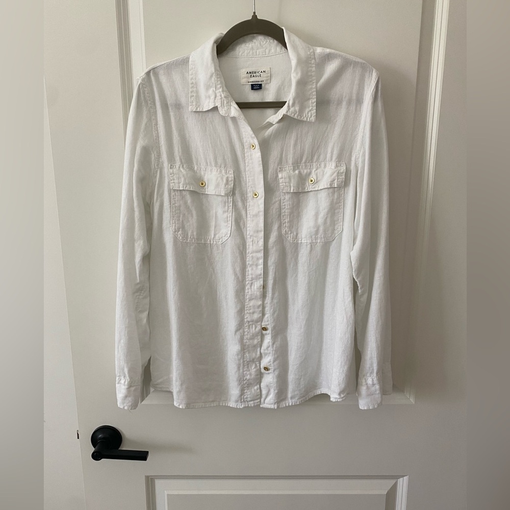American Eagle Outfitters White Button-Down Shirt